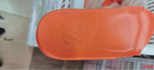GUCCI LV 都有 宜宾一公司产生销售假冒国际品牌拖鞋运动鞋被查